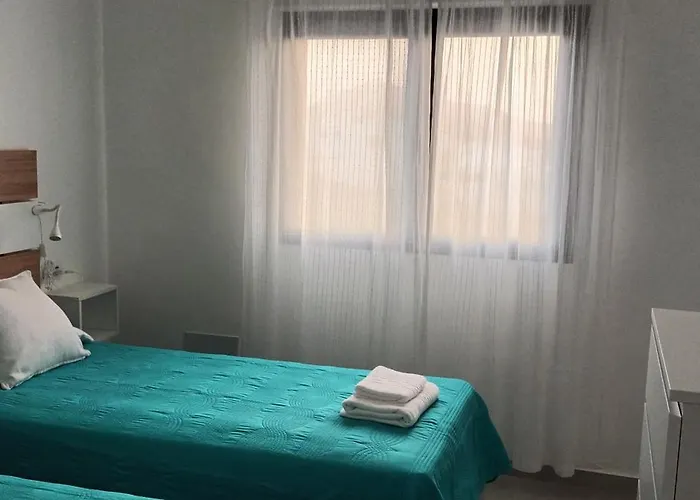 דירה Falcon טינאחו