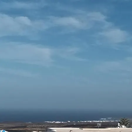 Falcon Διαμέρισμα *