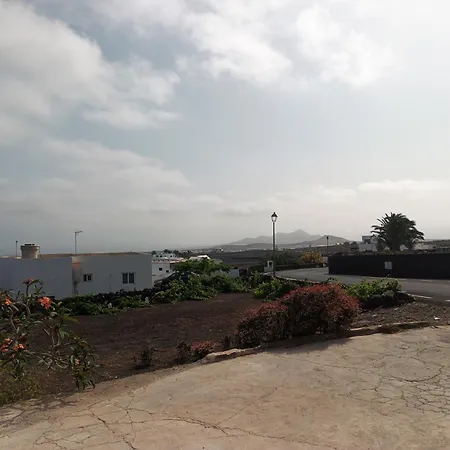 Falcon Διαμέρισμα Tinajo